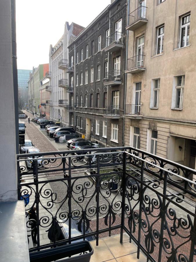 Urokliwy Loft W Ncl Kamienica Vabank Nr 18 Apartamento Łódź Exterior foto
